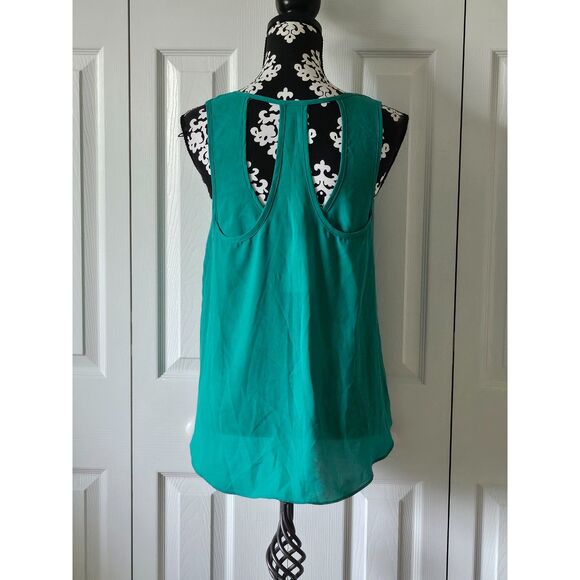 Women True Light  Layered Sleeveless Racerback Asymmetric‎ Hem Chiffon Top Small - Picture 3 of 4